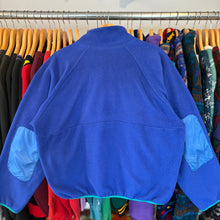 Load image into Gallery viewer, Lands End Fleece
