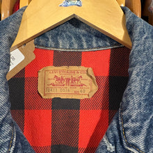 Load image into Gallery viewer, Flannel Levis Denim
